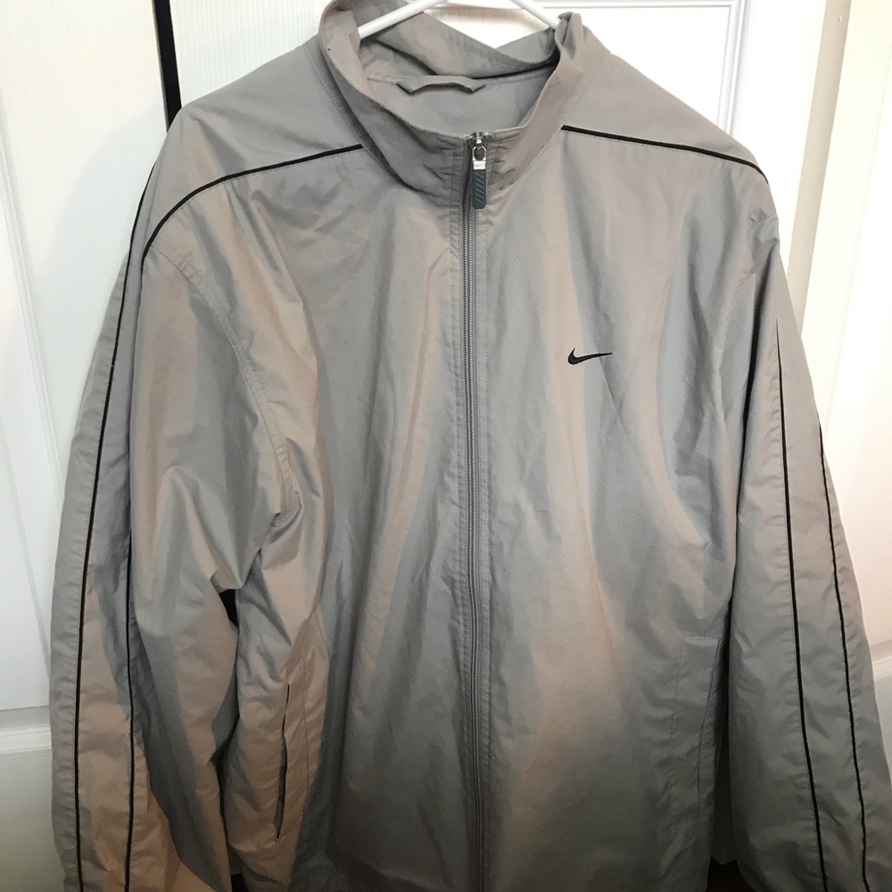 Vintage nike windbreaker